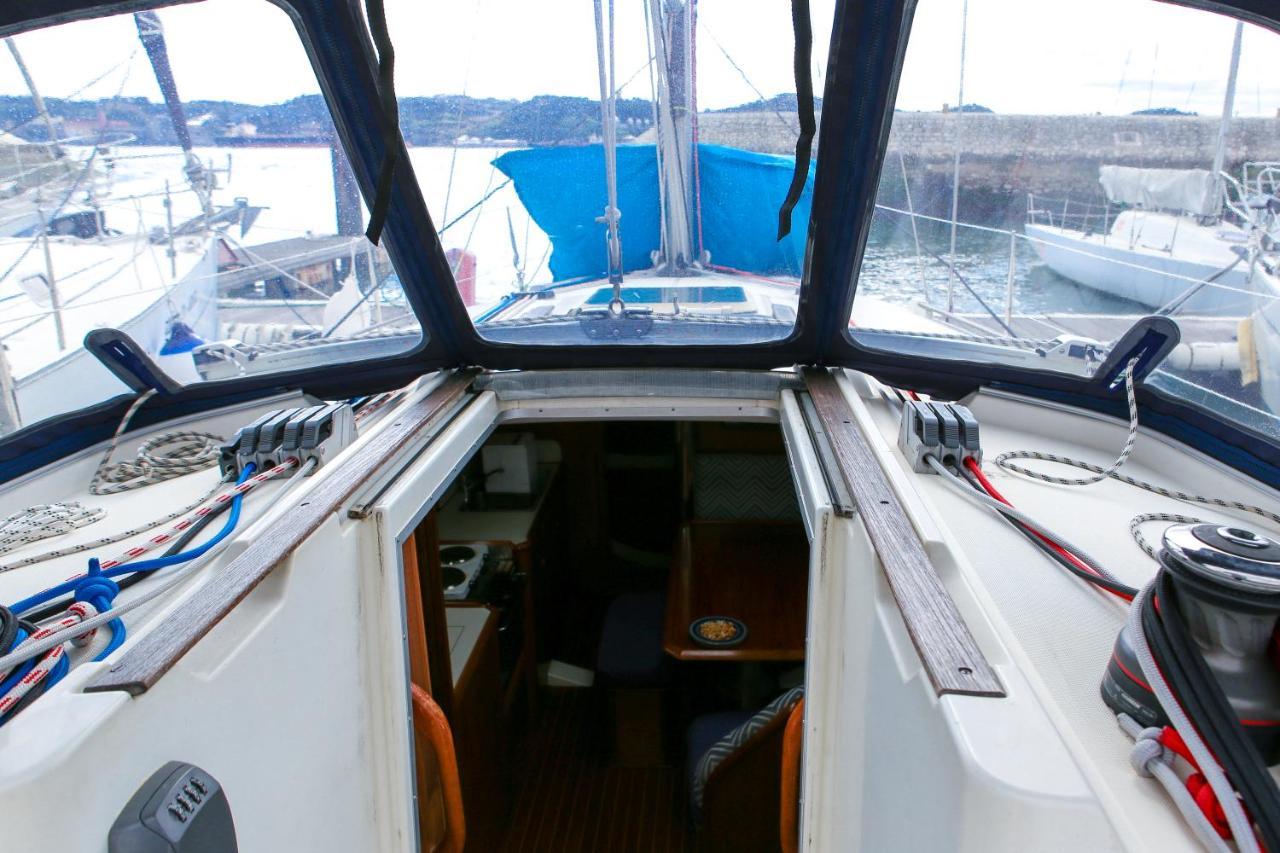 Stay In A Boat - Lisboa 외부 사진