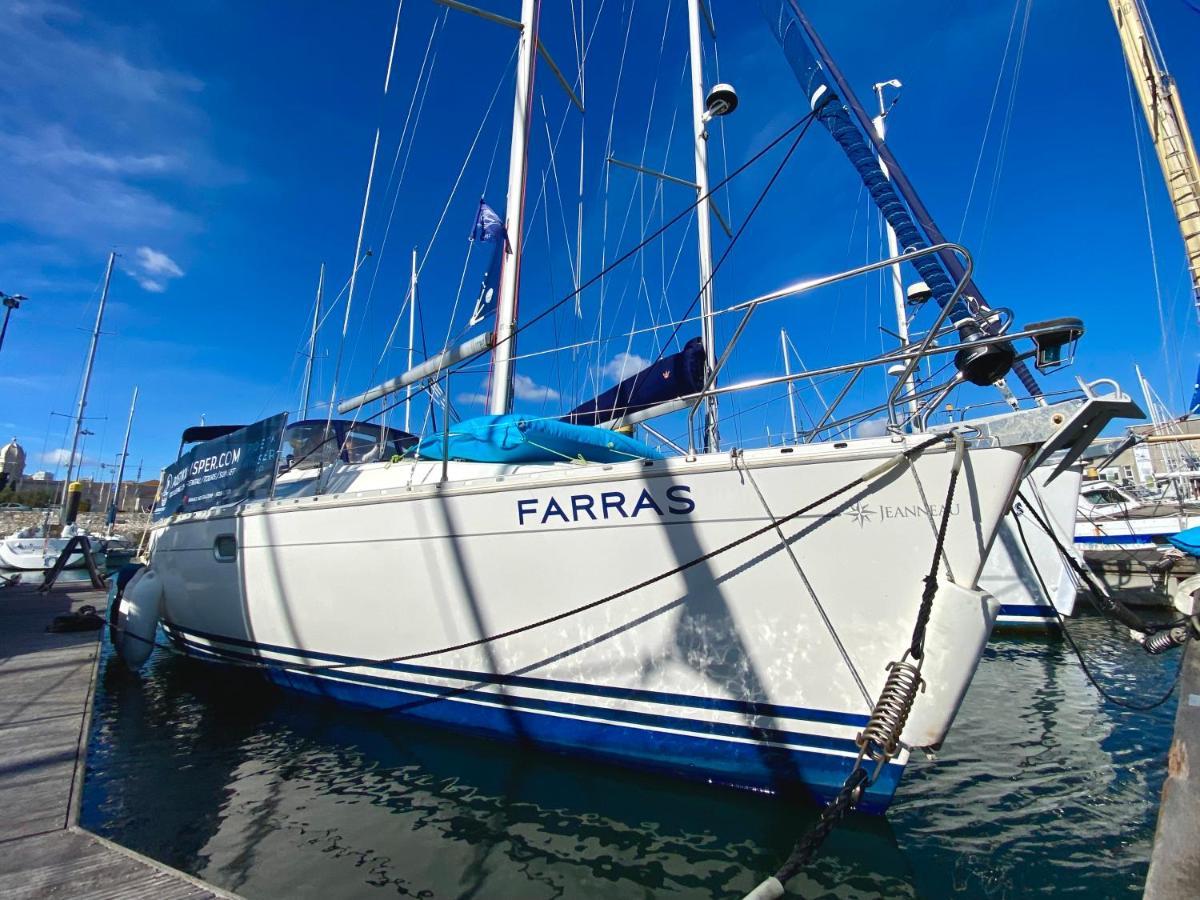 Stay In A Boat - Lisboa 외부 사진