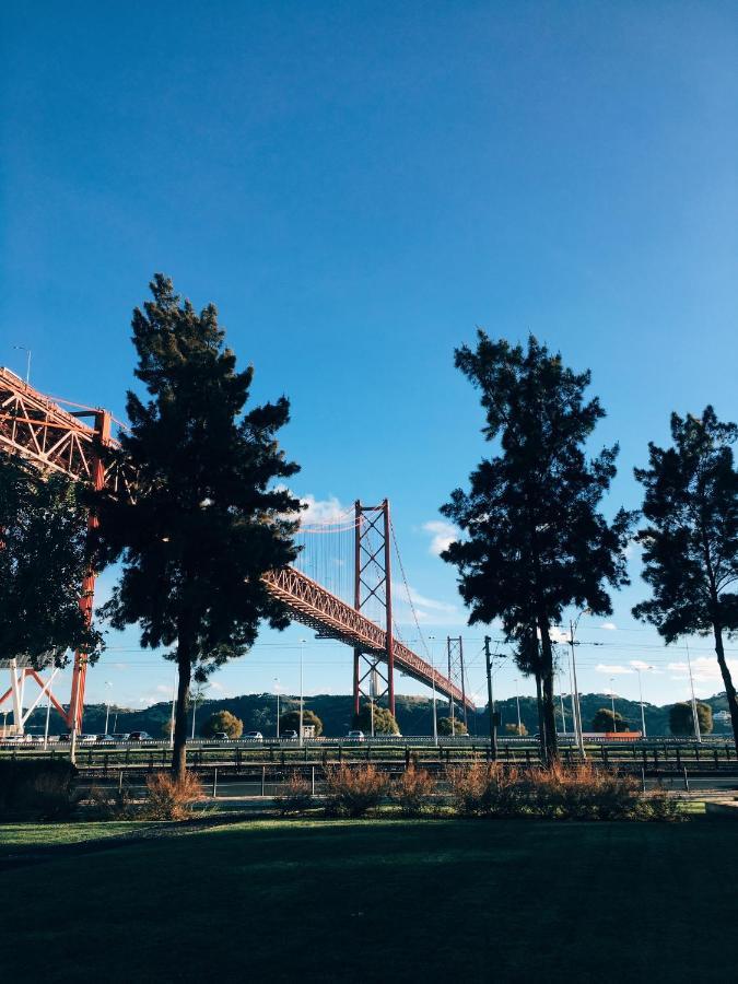 Stay In A Boat - Lisboa 외부 사진